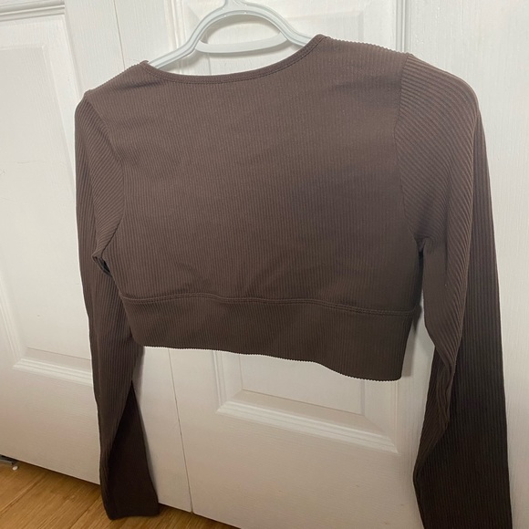 garage crop top - Picture 4 of 4